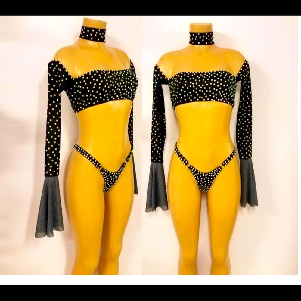 Size large two piece outfit